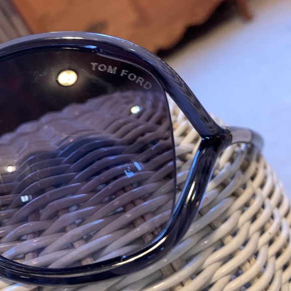 Tom Ford Sunglasses - Picture 3 of 10
